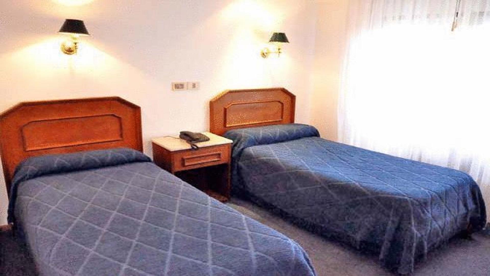 Hotel Tres Sargentos บัวโนสไอเรส ภายนอก รูปภาพ